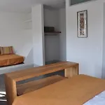 Hotel Emebed 3*