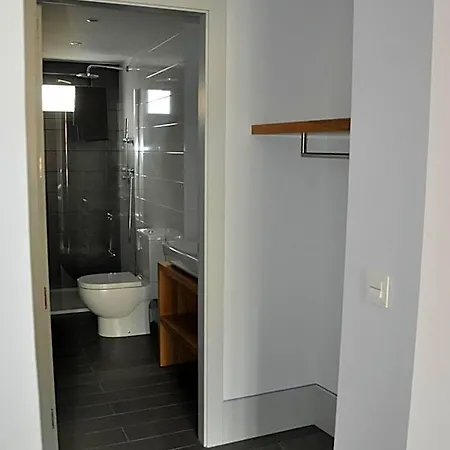 Emebed Hotel 3*